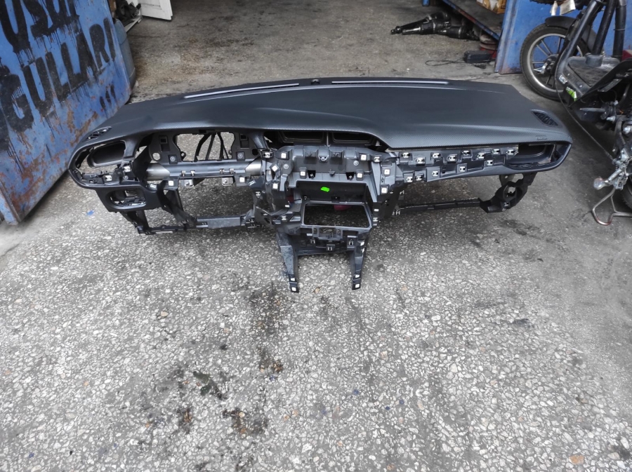 CORSA F TORPİDO GÖĞÜS