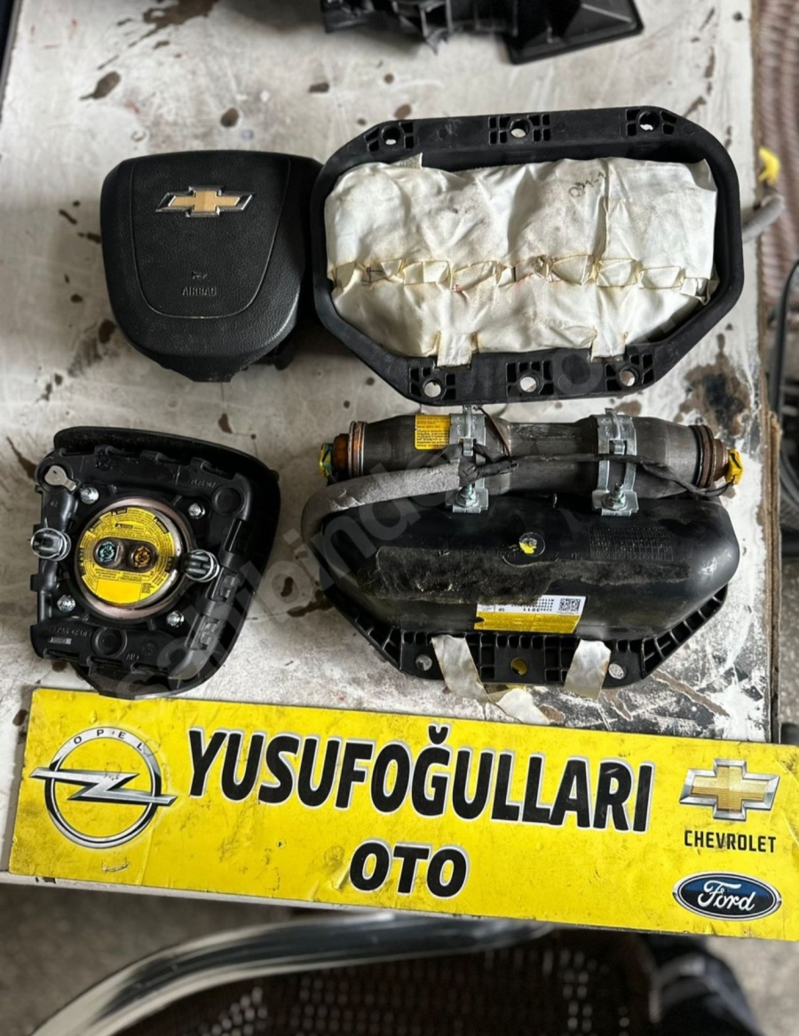CRUZE EİRBEK SARGI TORPİDO GÖĞÜS AKTİF