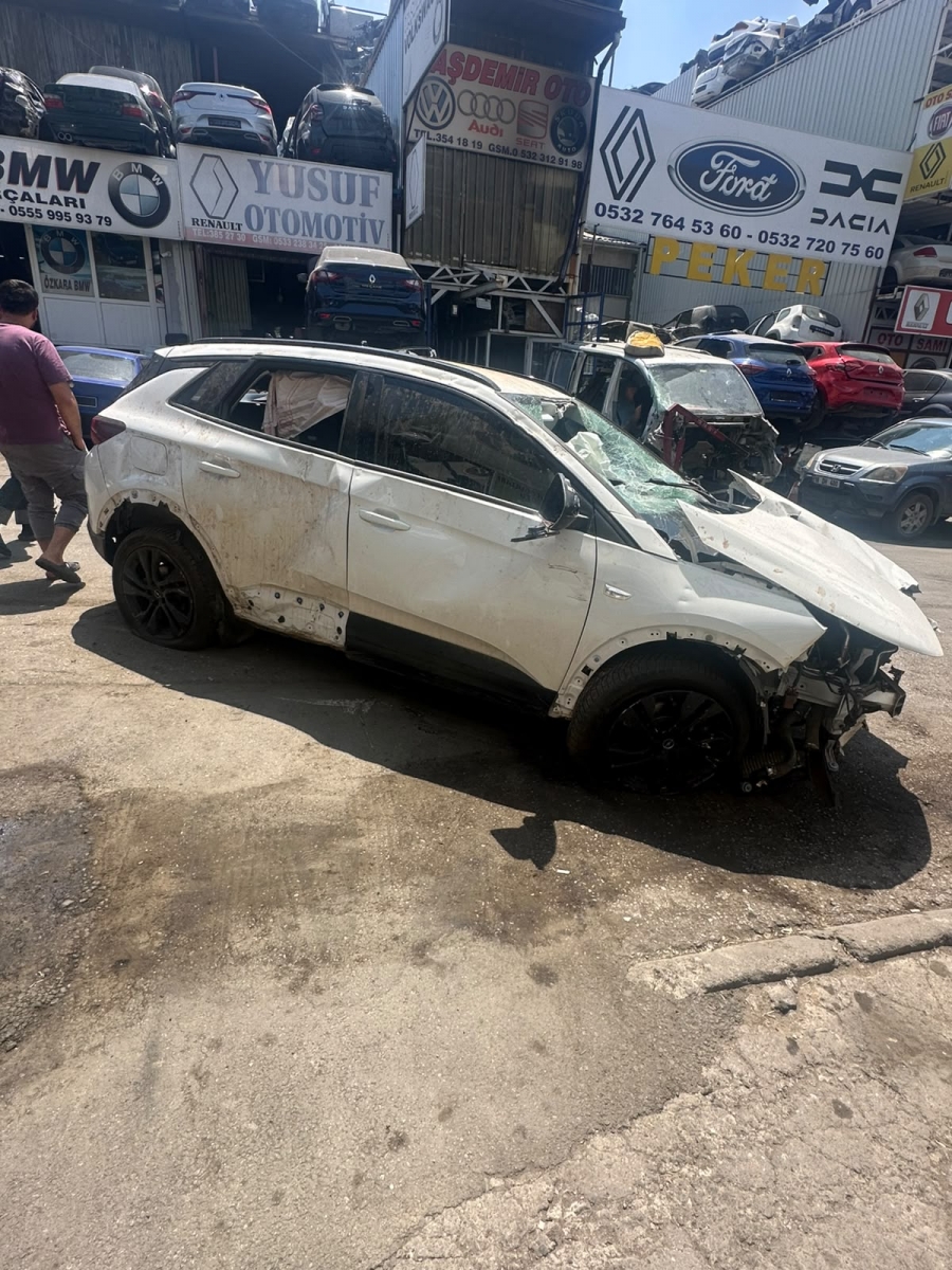 GRANDLAND ÇIKMA PARÇA KAPI KAPUT MOTOR ŞANZUMAN DİNGİL