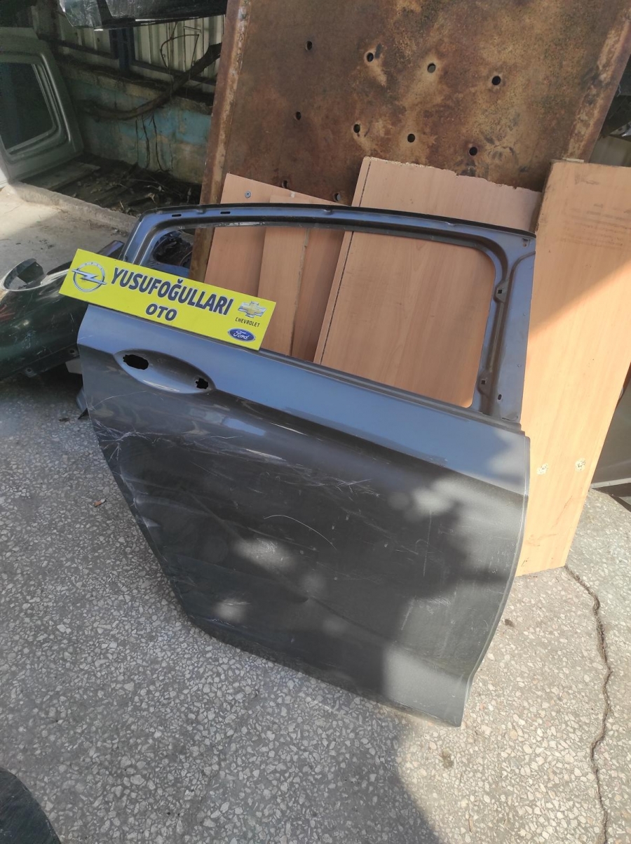 İNSİGNİA B ON ARKA KAPİ KİLİT CAM PANEL KAPUT