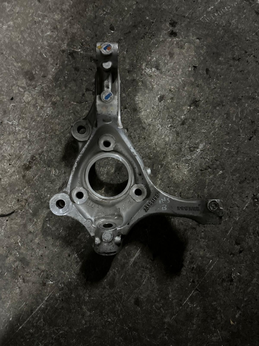 İNSİGNİA B TAŞIYICI AKİS DİREKSİYON KUTUSU MOTOR KULAĞI