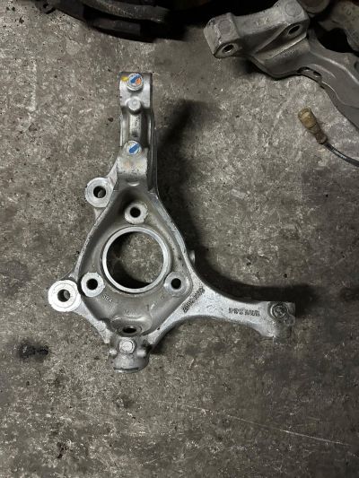 İNSİGNİA B TAŞIYICI AKİS DİREKSİYON KUTUSU MOTOR KULAĞI