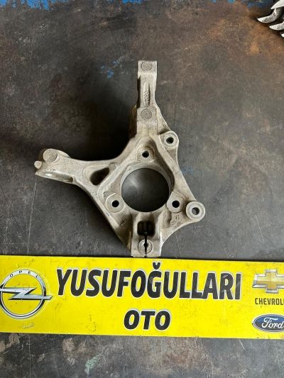 İNSİGNİA B TAŞIYICI AKİS DİREKSİYON KUTUSU MOTOR KULAĞI