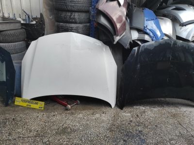 İNSİGNİA BEYAZ HATASİZ KAPUT PANEL TAMPON