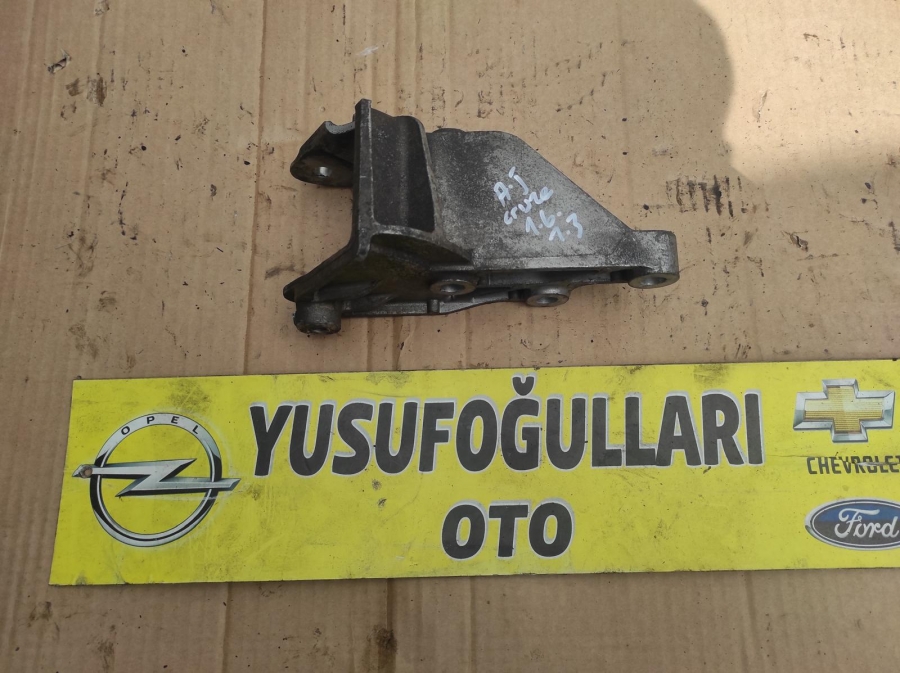 İNSİGNİA MOTOR KULAK SANZUMAN KULAK ALT TAKİM