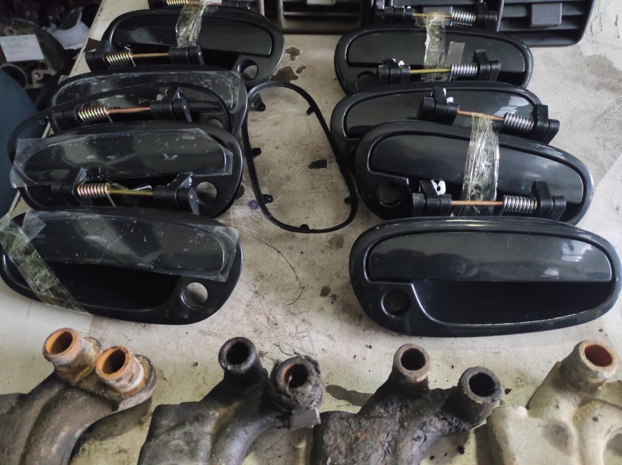 LACETTİ KAPİ KOLU DİS ACMA KALDİRMALİ