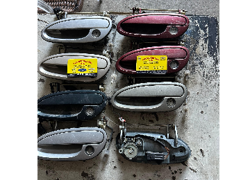 OMEGA B SOL ÖN KAPI KOLU