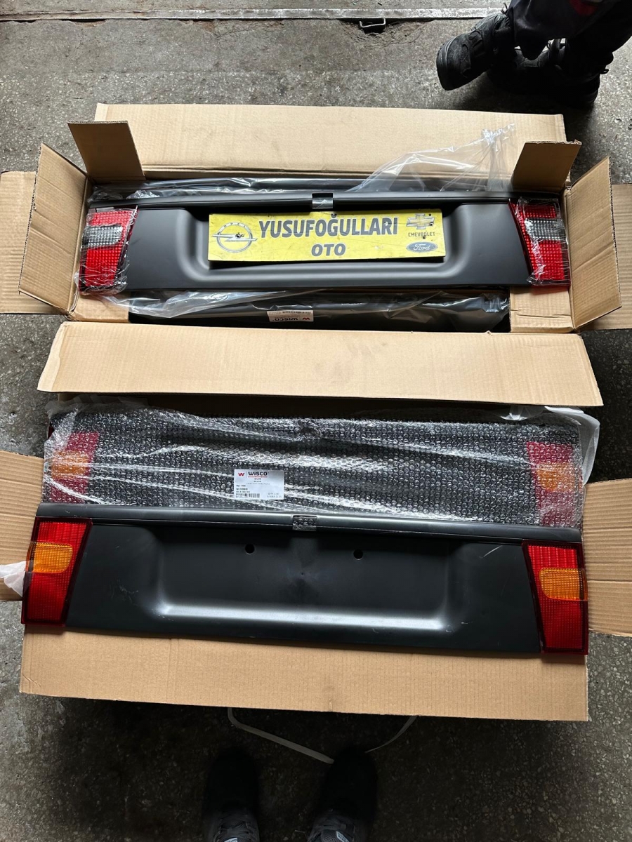 VECTRA A B BAGAJ PLAKALİK CİTA REFLEKTOR STOP BAGAJ