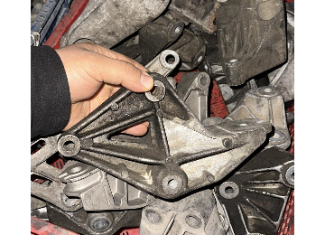 VECTRA A B C MOTOR SANZUMAN KULAĞI BRAKETİ TAKOZU F23 F18