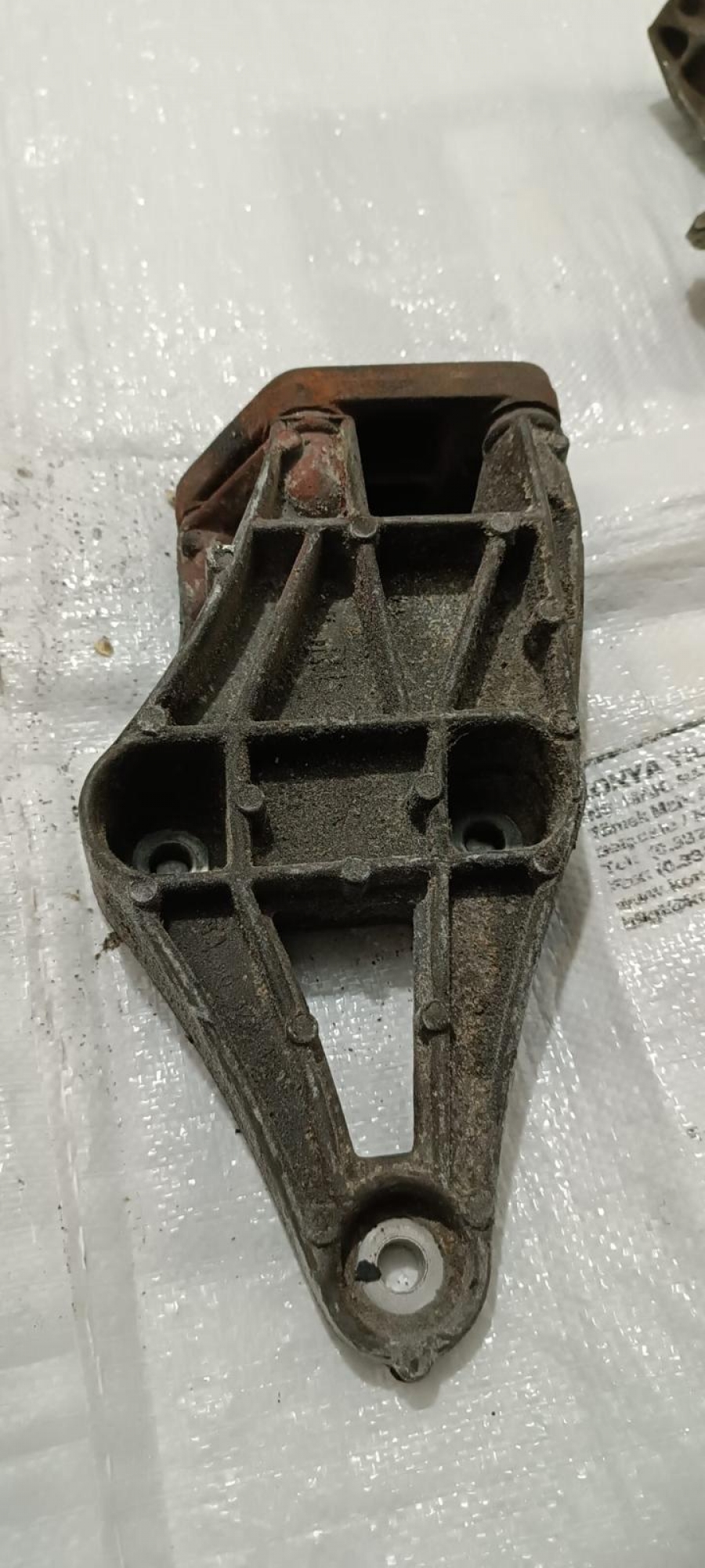 VECTRA A B C MOTOR ŞANZUMAN KULAK  AYAK TAKOZ