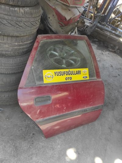 VECTRA A KAPİ CAM KİLİT ON ARKA