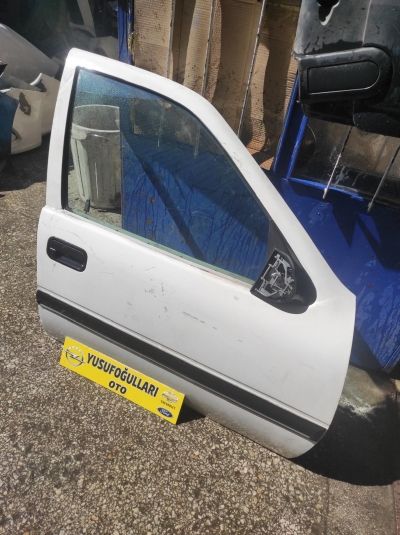 VECTRA A KAPİ CAM KİLİT ON ARKA