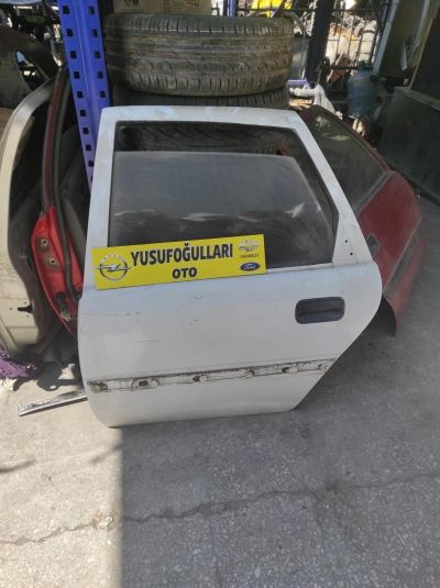 VECTRA A KAPİ CAM KİLİT ON ARKA