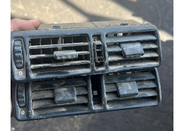 VECTRA A ORTA ÜFLEME İZGARASİ ÇERÇEVE ORTA MUZUL