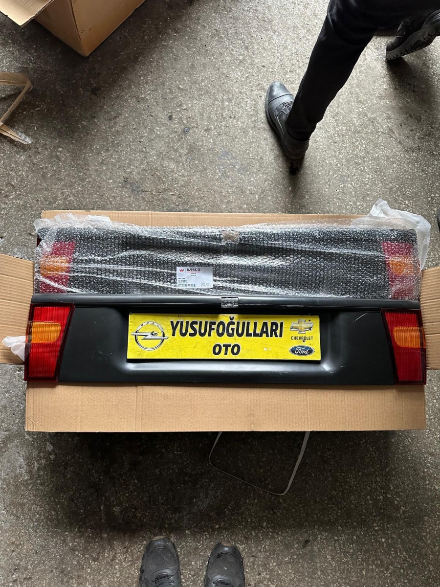 VECTRA A STOP REFLEKTÖR PLAKALİK BAGAJ CITASI