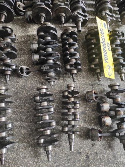 VECTRA ASTRA CORSA OMEGA ZAFİRA MERİVA KRANK SİLİNDİR KAPAK KOL BLOK