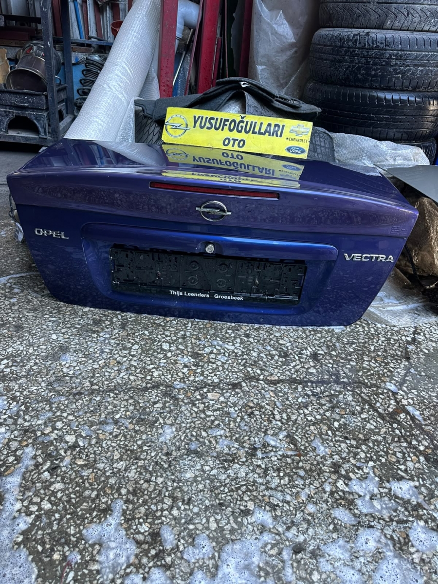 VECTRA B ORJİNAL SPOYLERLİ BAGAJ KAPAK
