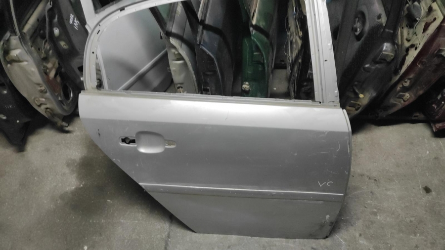 VECTRA C YARİM ARKA PANEL CAMURLUK TAMPON DEMİR