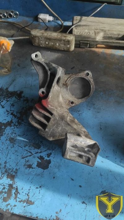 VECTRA SAG MOTOR KULAGİ BRAKETİ ASTRA MOTOR KULAK CORSA MOTOR KULAK BRAKET AYAK