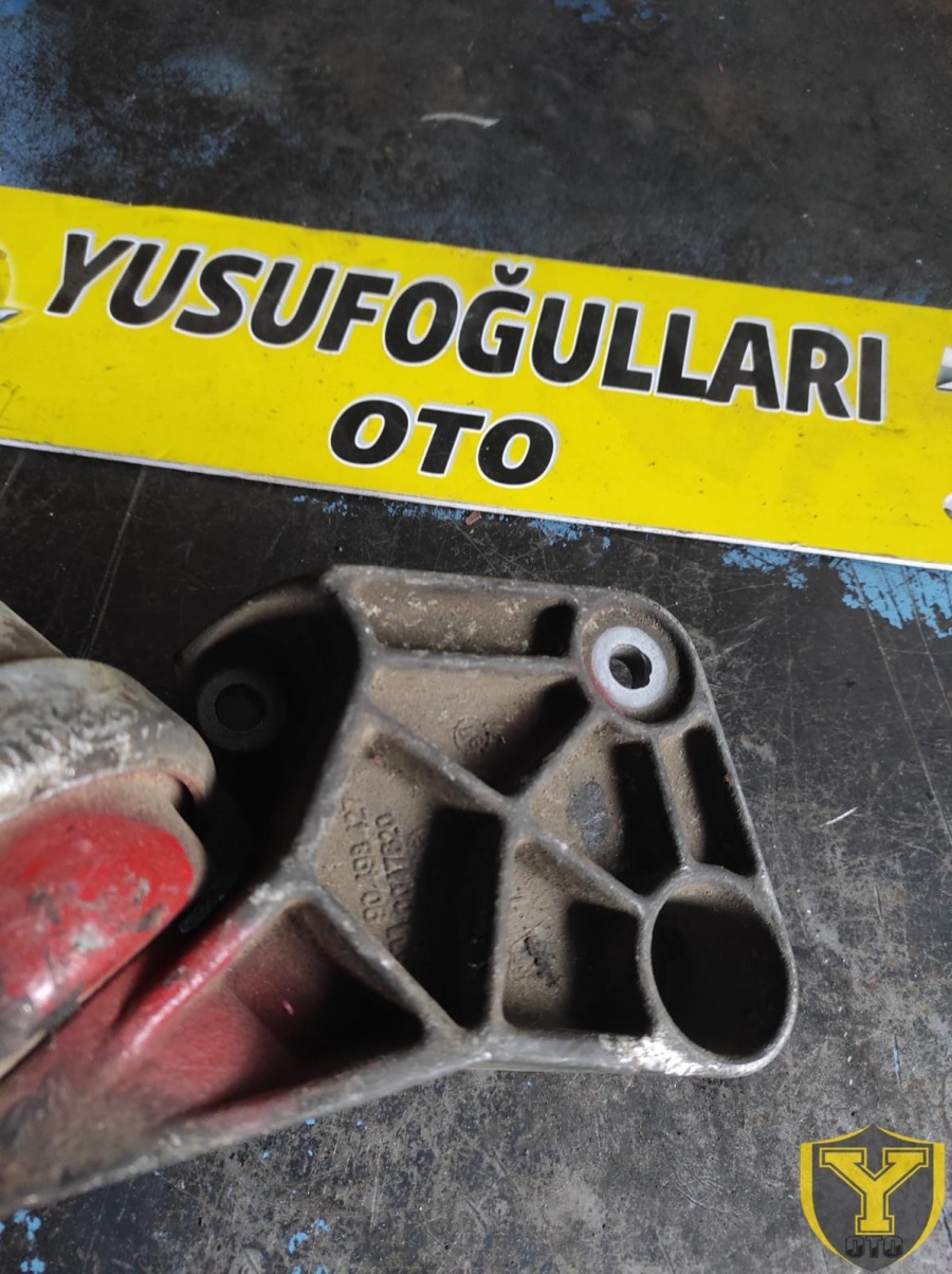 VECTRA SAG MOTOR KULAGİ BRAKETİ ASTRA MOTOR KULAK CORSA MOTOR KULAK BRAKET AYAK